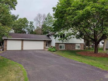 9305 Oliver Avenue North , Brooklyn Park,  55444
