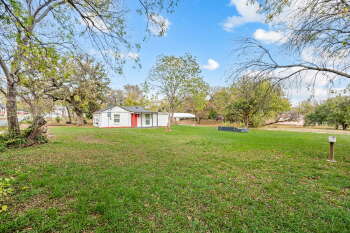 705 Moseley St , Lake Dallas,  75065-3431