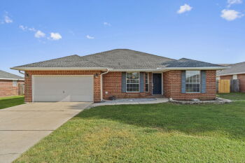 203 Citadel Lane , Crestview,  32539