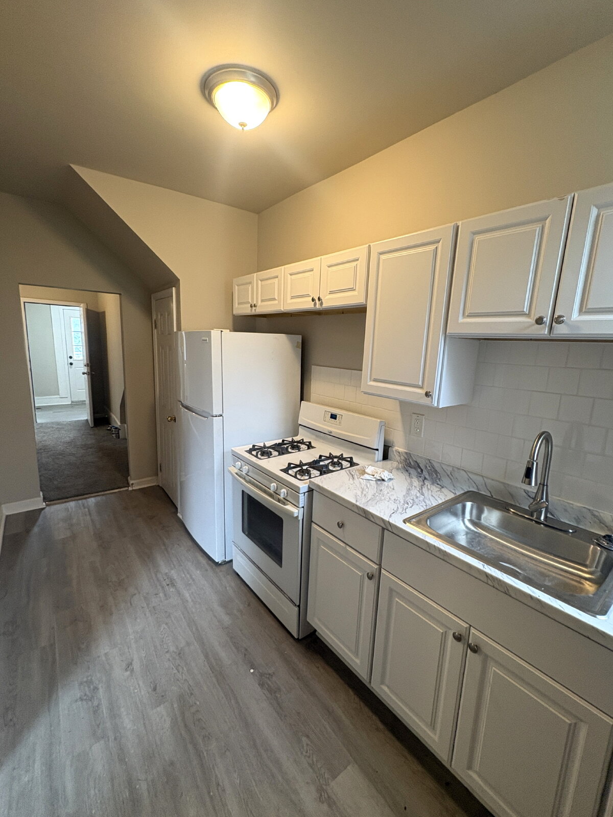 1 Bedroom Rental – 2213 Belair Road Unit 1, Baltimore, MD 21213