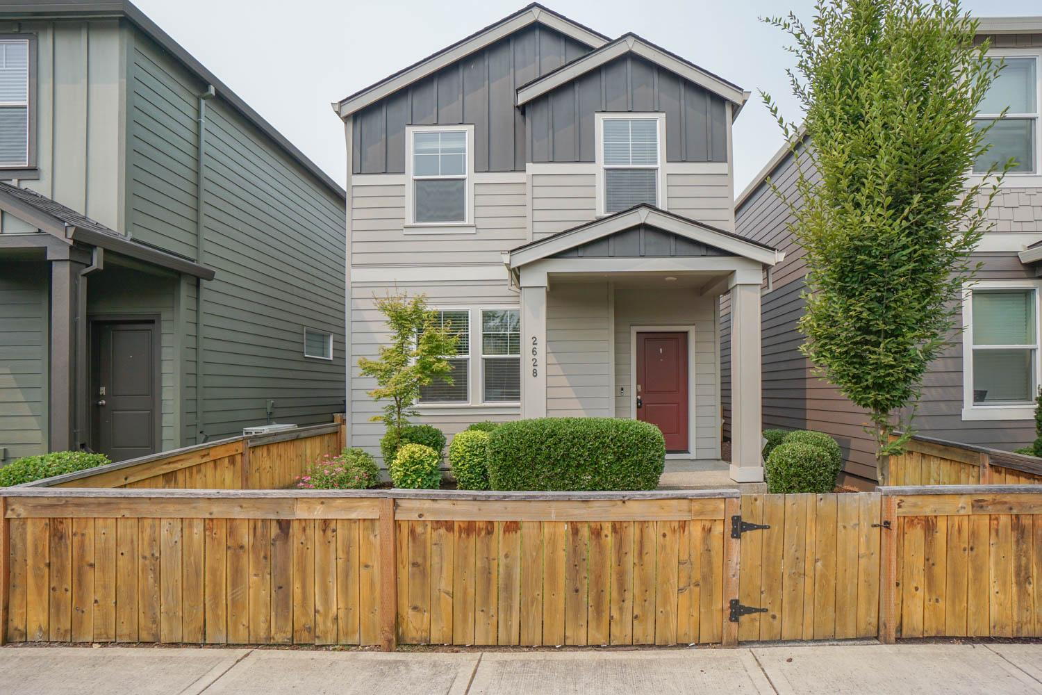 2628 NE 117th Pl