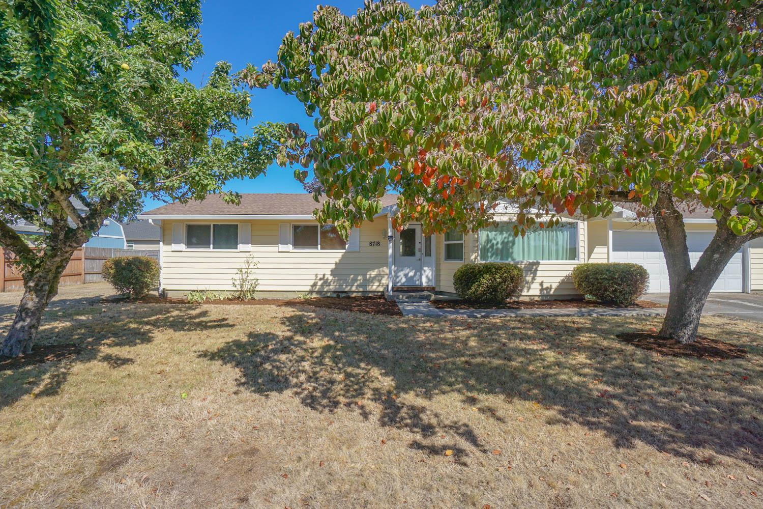 8718 Northeast 95th Street