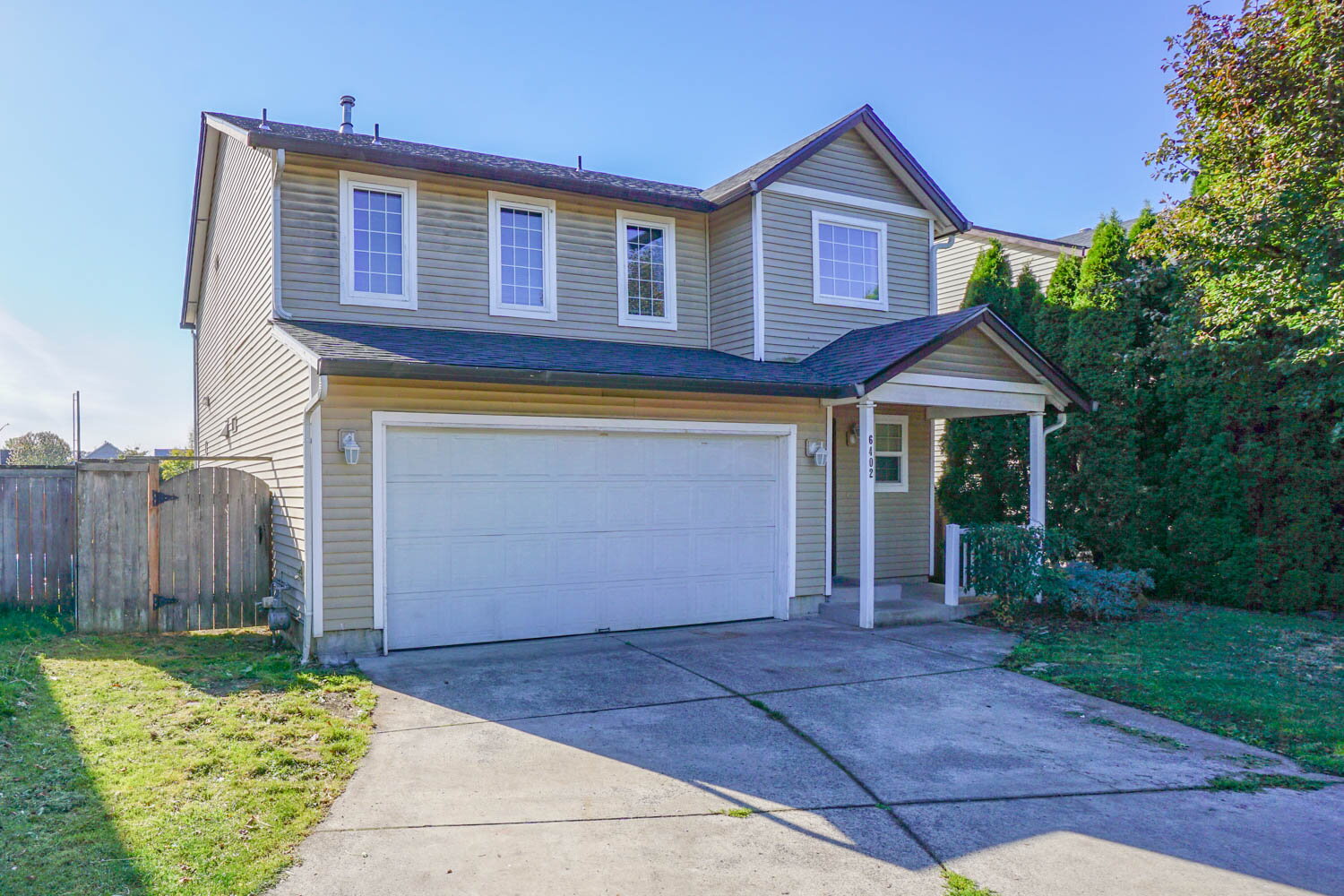 6402 NE 139th Ct