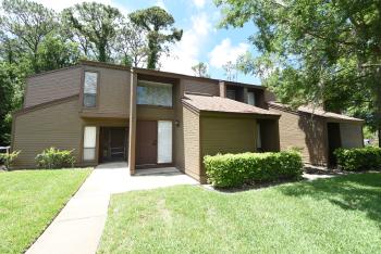 4 Southbury Court , Palm Coast,  32137