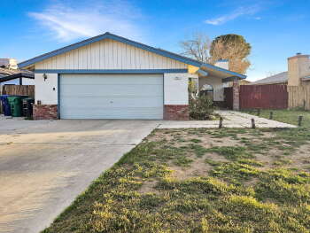 821 Janelle Ct , Ridgecrest,  93555