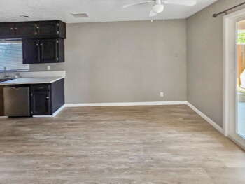 933 West Boston Avenue , Ridgecrest,  93555