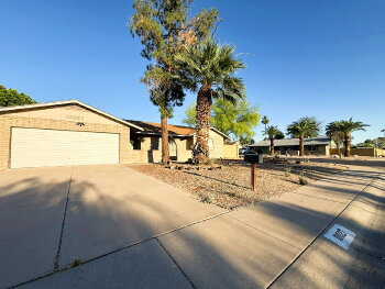 10027 N.  34th Lane , Phoenix,  85051