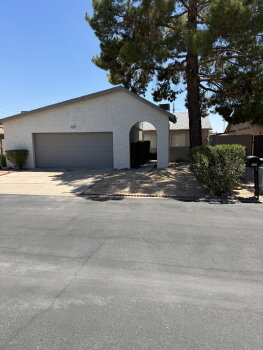 4005 W Harmont Dr , Phoenix,  85051