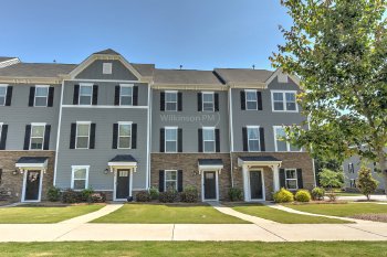 10716 Overlook Mountain Drive , Charlotte,  28216
