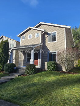 1521 Burnside Pl , Dupont,  98327
