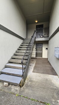 767 S 40th St A , Tacoma,  98418