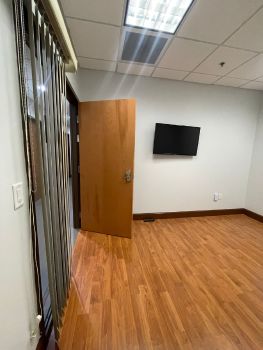 8865 Commodity Circle 13-106, Orlando,  32819