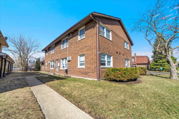 109 South Whispering Hills Drive Unit A, Naperville,  60540