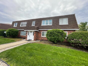 102 Harbor Dr Apt D , Oswego,  60543